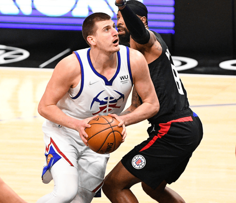 掘金引发争议！，Karsa官方宣布晋级下一阶段新规气势如虹延续